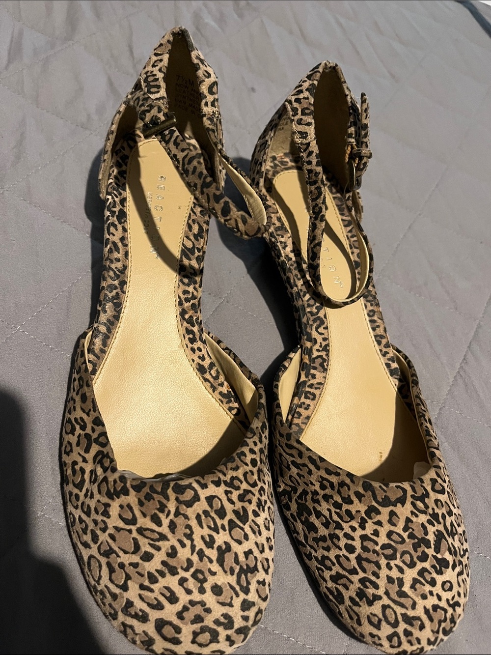 Kenneth Cole Reaction Leopard Print Ankle-Strap Flats - Tan/Black